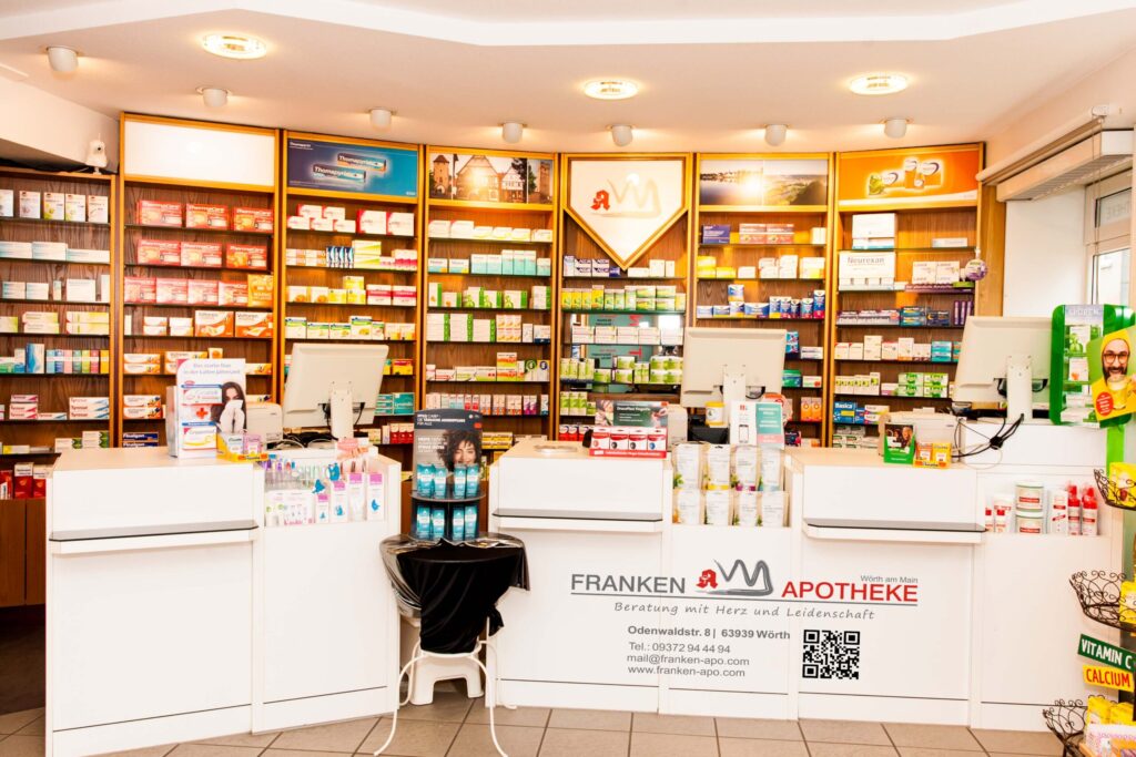 Filiale der Franken-Apotheke von Innen